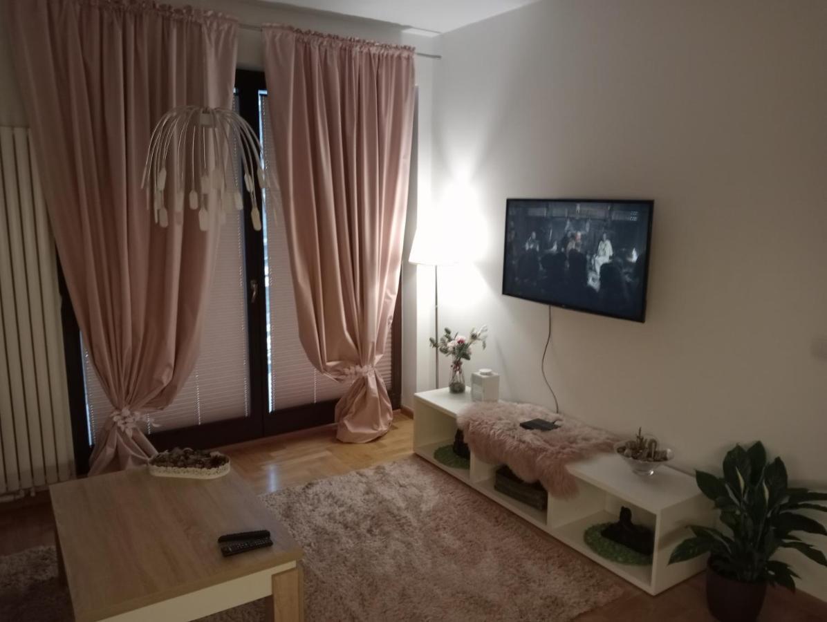 Апартаменты Suzanna Arkadia Варшава Экстерьер фото